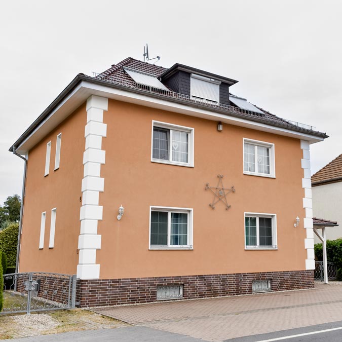 Zahnarztpraxis Landlächeln von außen